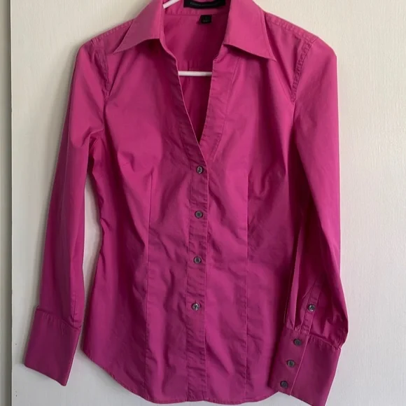 Express Womens Hot Pink button down shirt - size small - Picture 3 of 7